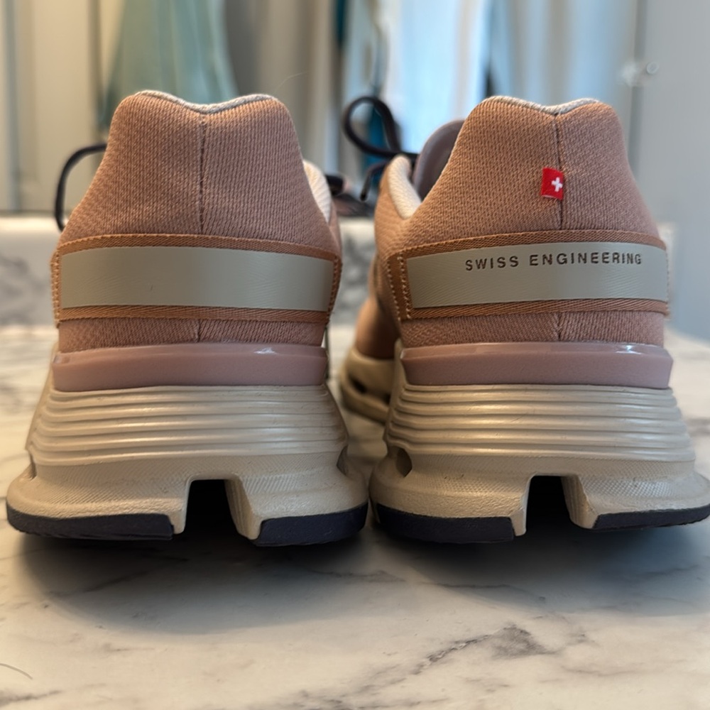 On Running Cloudnova size 10 - Picture 8 of 11